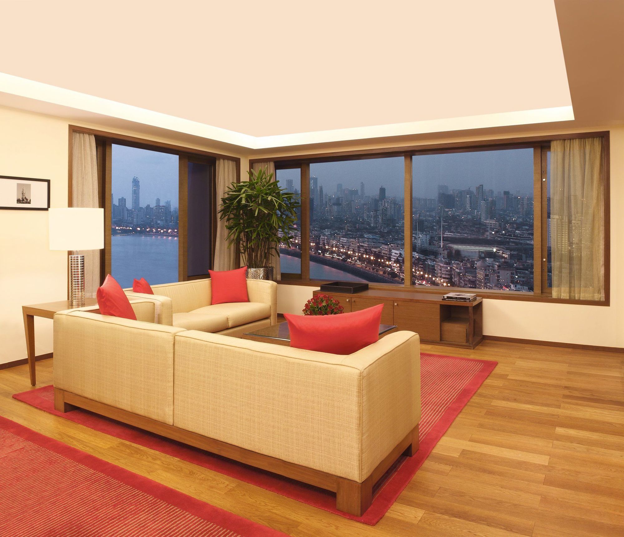Hotel Trident Nariman Point 5*